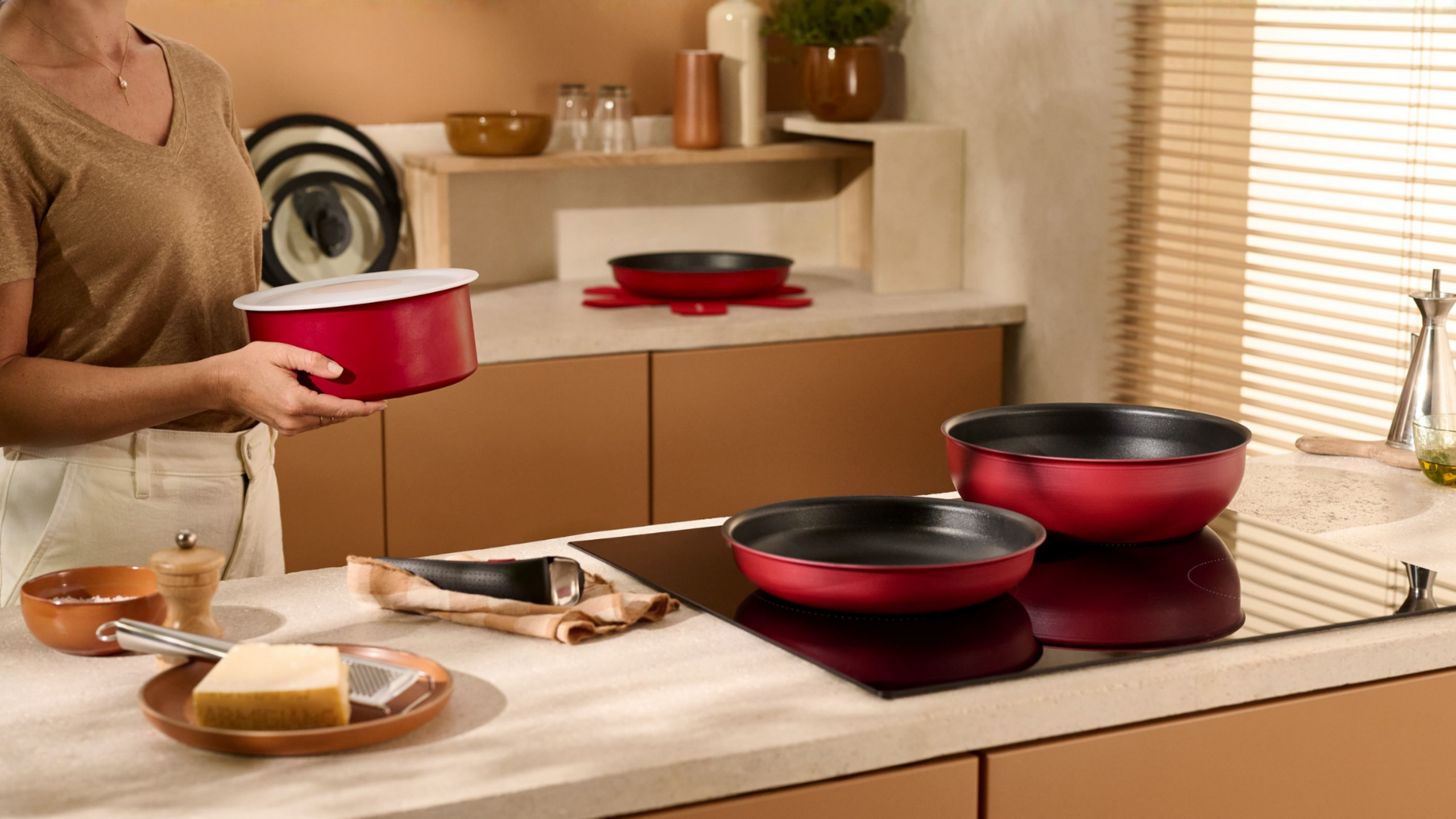 Home & Cook è sinonimo di qualità, tradizione e innovazione in cucina