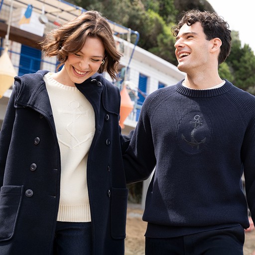 campagna promozionale Marina Militare sui capi della collezione autunno inverno per donna e uomo