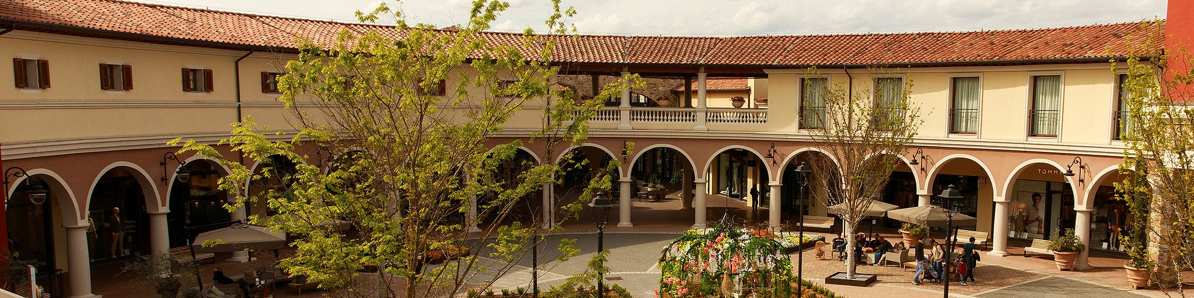 L'immagine mostra una parte del Franciacorta Designer Village.